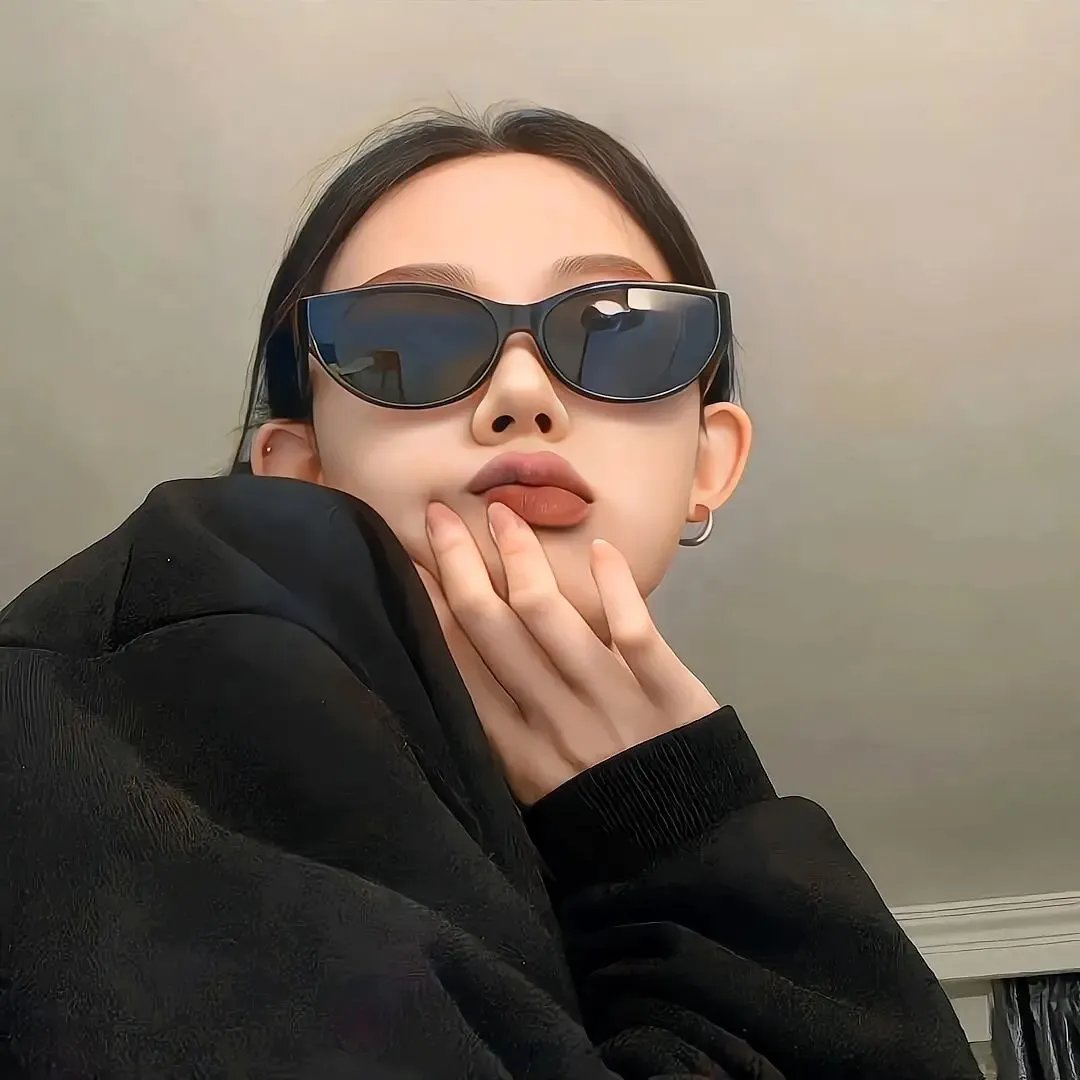 致深陷海底的你